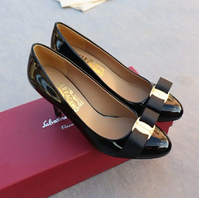 salvatore ferragamo a talons hauts chaussures pour femme s_10aa0ab3